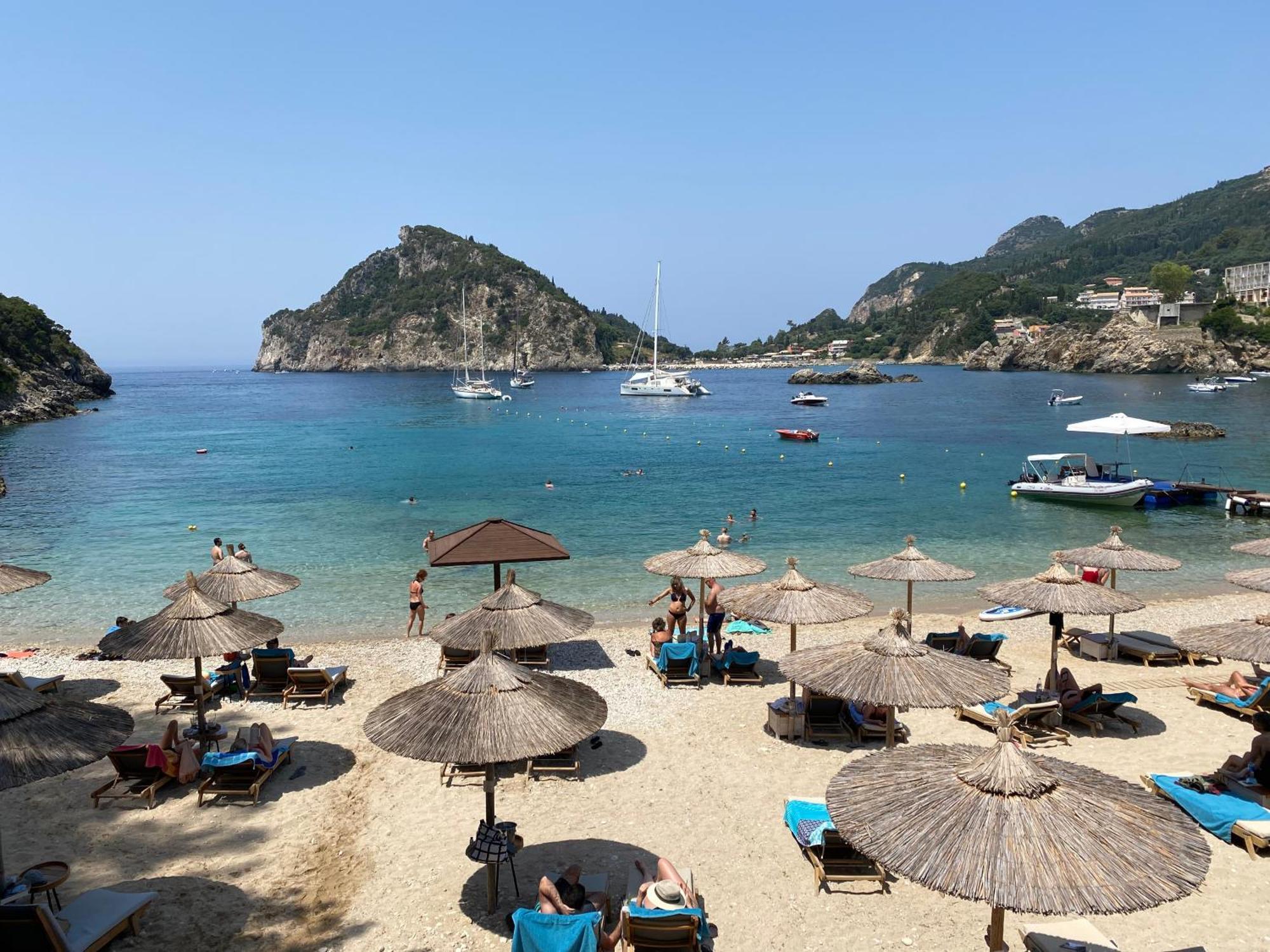 Poseidon Beach Bar & Restaurant Appartement *