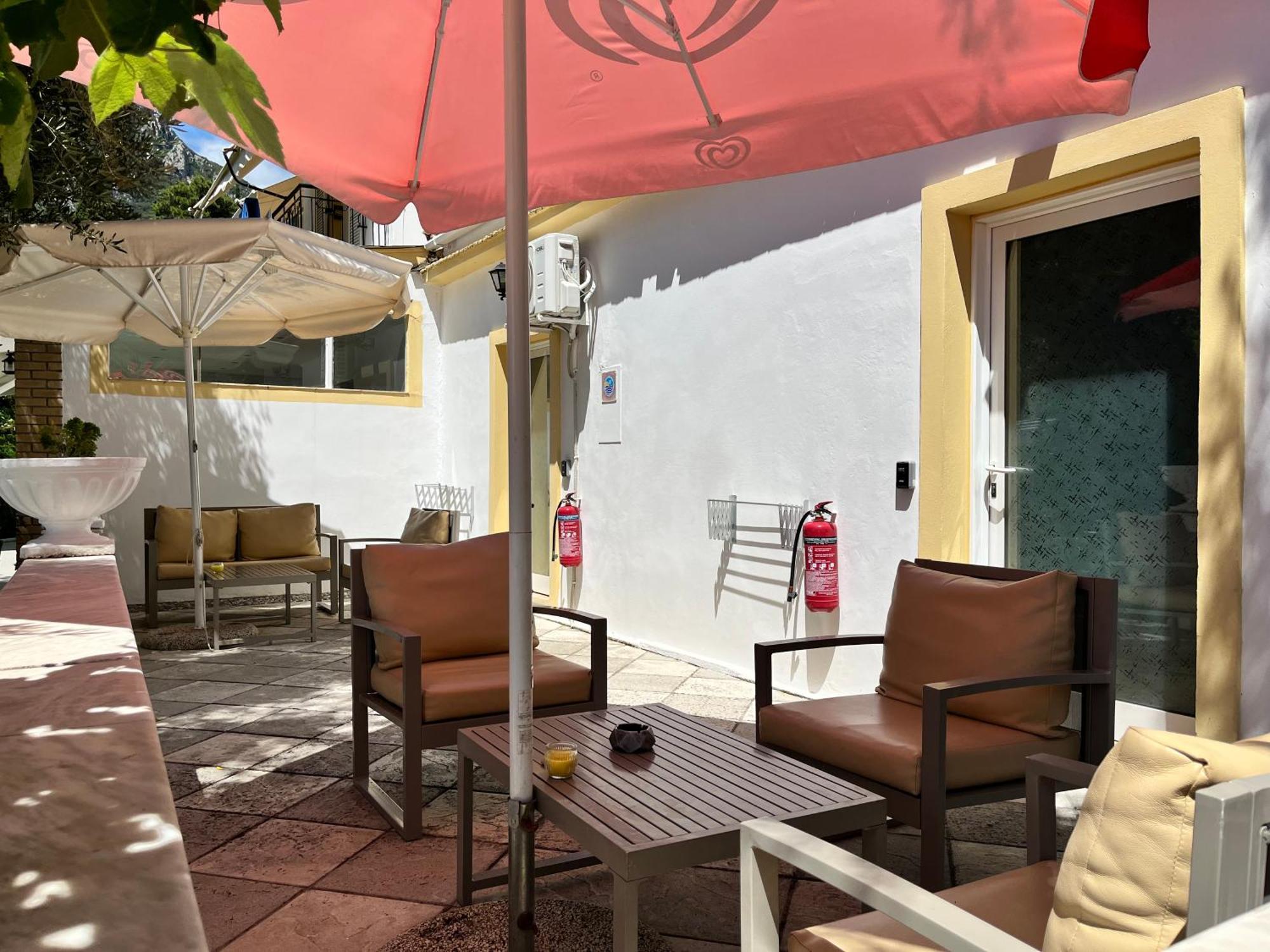 Appartement Poseidon Beach Bar & Restaurant