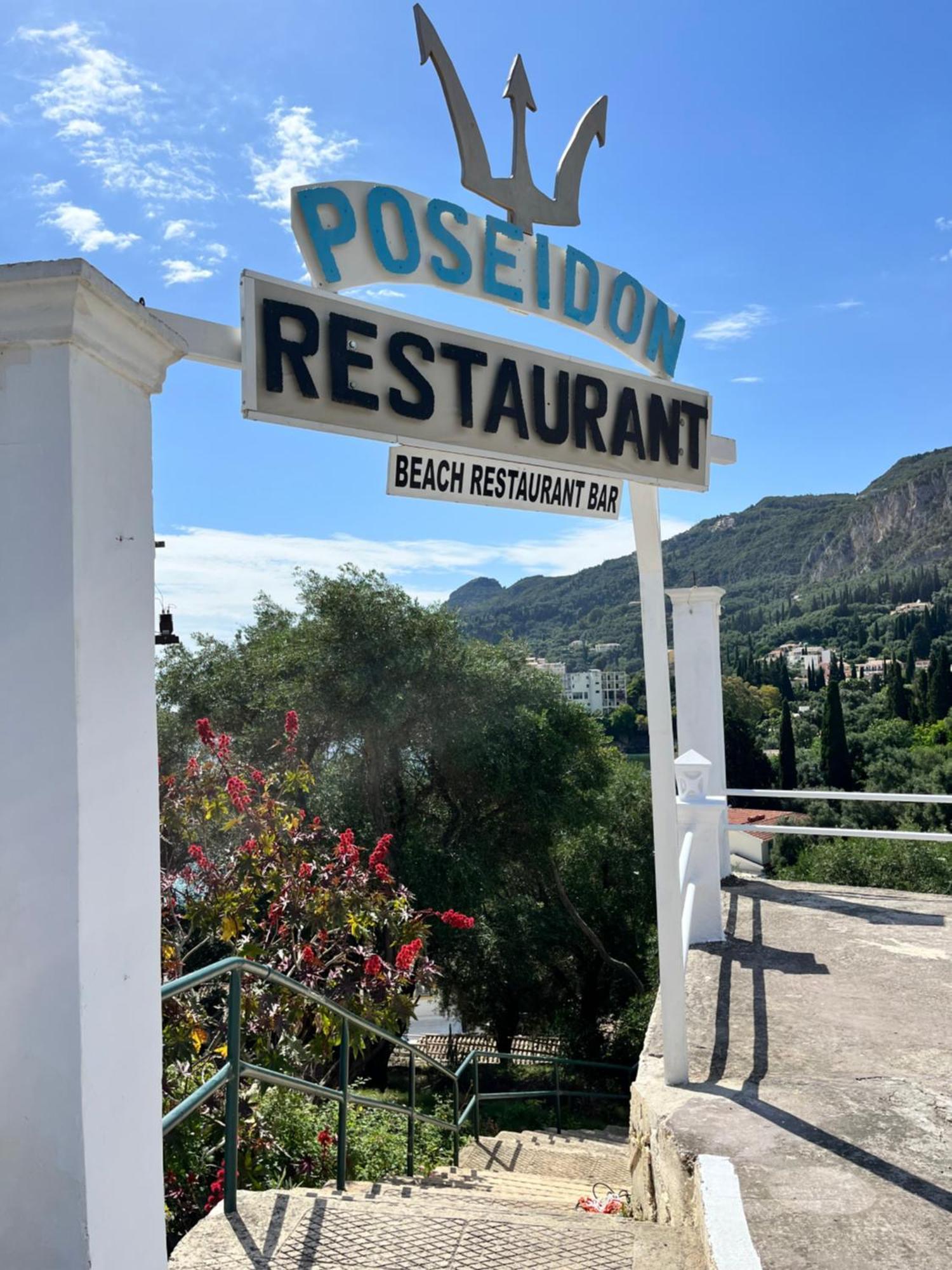 Apartament Poseidon Beach Bar & Restaurant