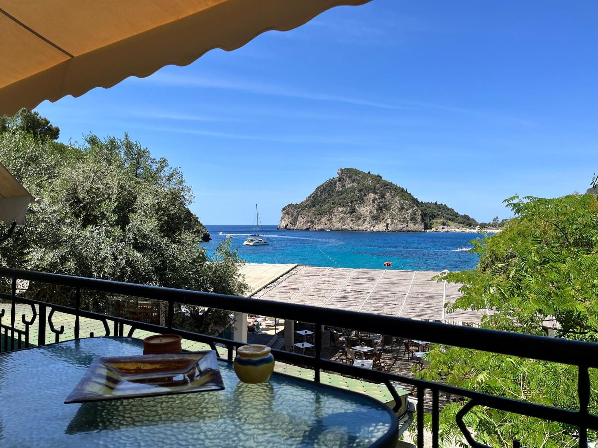 Poseidon Beach Bar & Restaurant